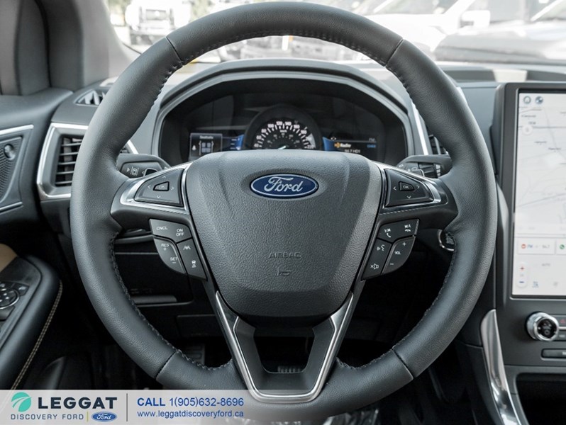 2024 Ford Edge Titanium AWD