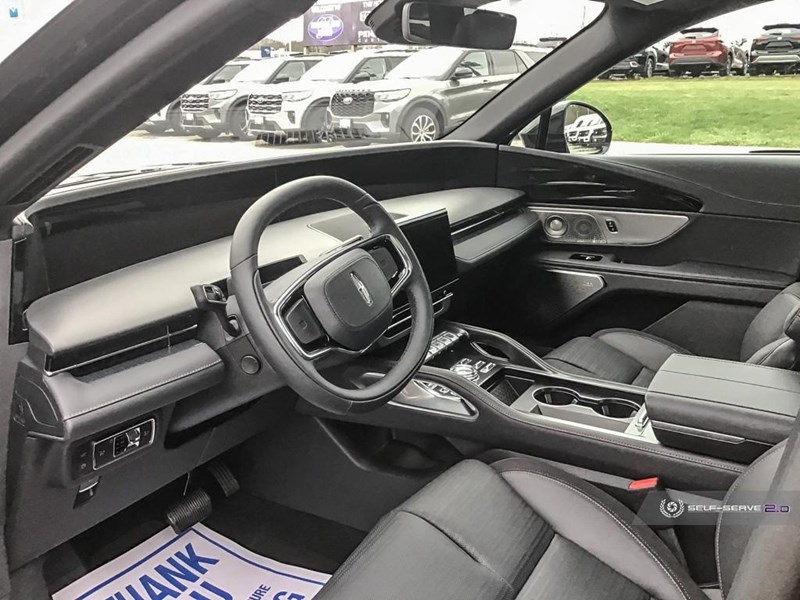 2025 Lincoln Nautilus Reserve AWD